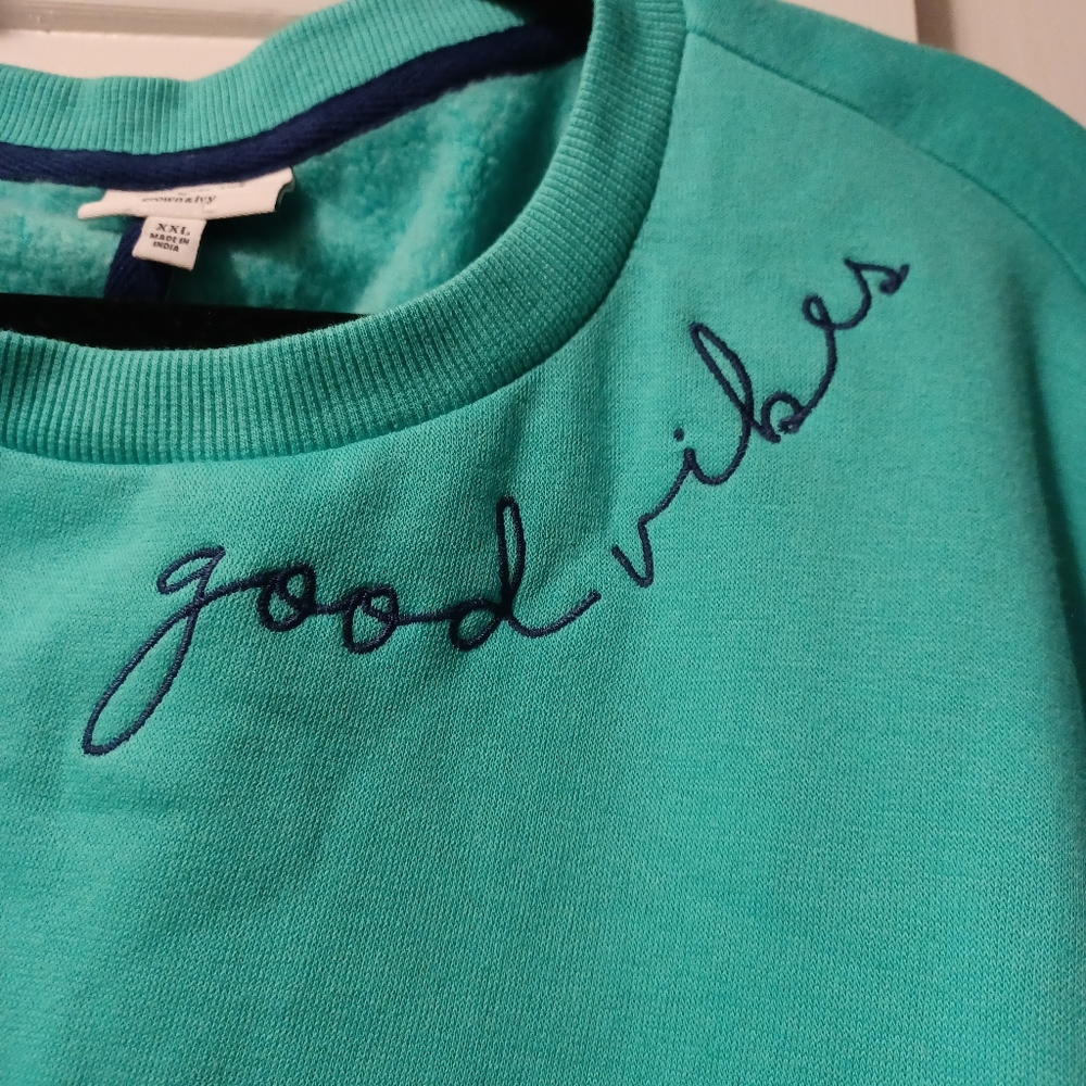 Sweatshirt - Picture 3 of 3